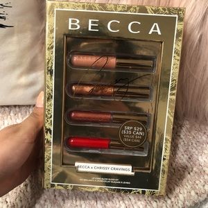 Becca x Chrissy craving lip gloss
